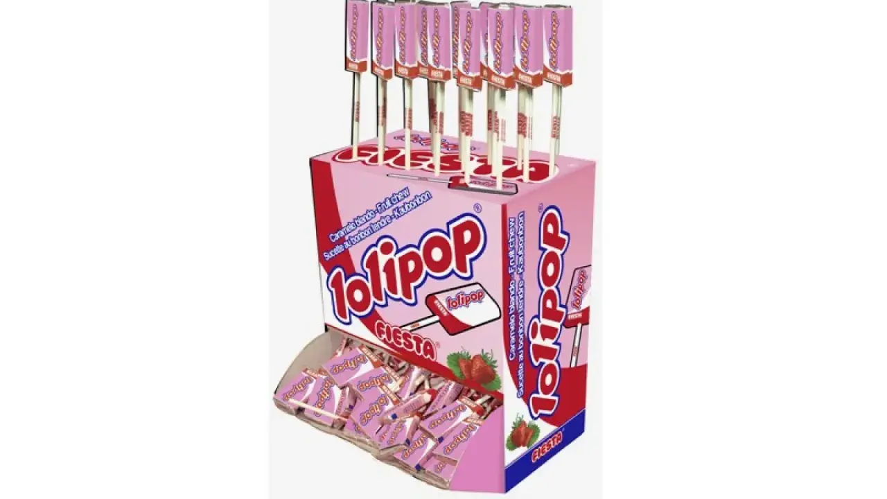 Caja de dulces Lolipop, un recuerdo de los dulces de los 80 que ya no existen. Caramelo blando con sabor a fresa.