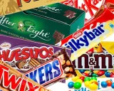 Un surtido de chocolatinas famosas: After Eight, Twix, Snickers, Huesitos, Milkybar y M&M's.